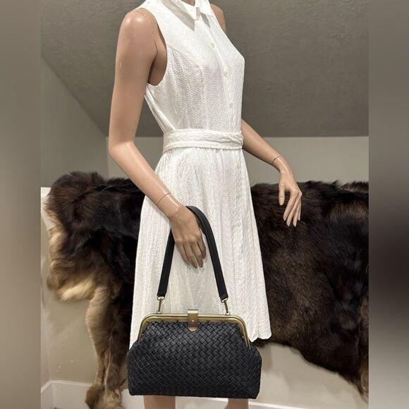 Black Premium Woven Cowhide Retro Metal Frame & Push Lock Handbag, Crossbody - Picture 2 of 16